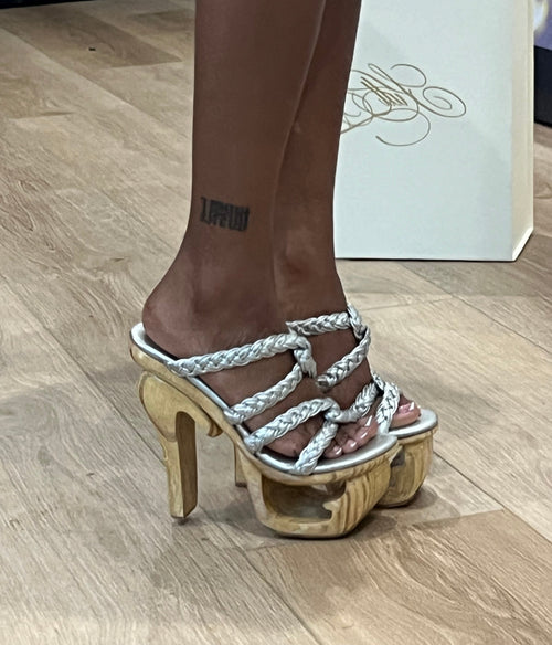 The Interwoven Heel